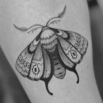 tatuaje polilla